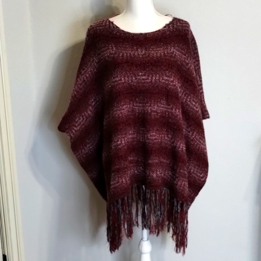 Hem & Thread Shrug Poncho Burgundy Gray Medium Large Fringe Hem and thread